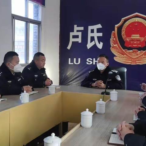 披荆斩棘心无惧 凝心聚力谱新篇——杜关派出所