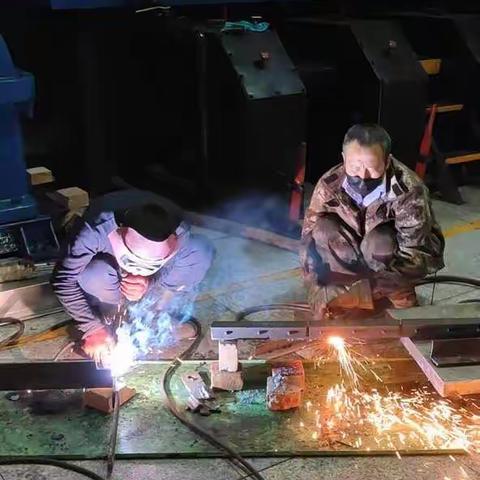 【热力战“疫”之四：东城热力】别样的节日 一样的坚守