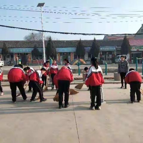 潞城区成家川中心校东邑小学学雷锋掠影