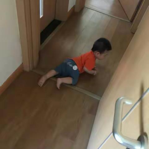 邹翔宇宝贝今天周岁啦