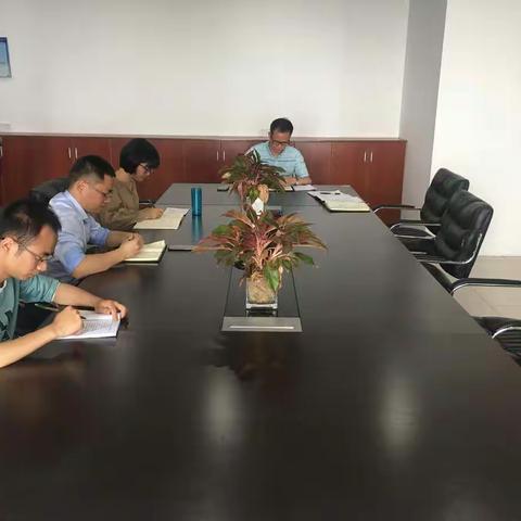 驰而不息正风肃纪，婺城区气象局传达学习全区作风建设大会精神