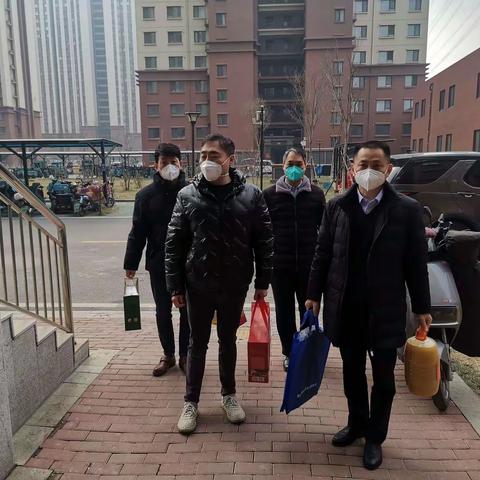 关怀问候送温暖  走访慰问迎新春