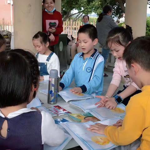 腹有诗书气自华，读书万卷始通神~华师附小2021级一（2）班囷瑶村“阅来阅好”小组