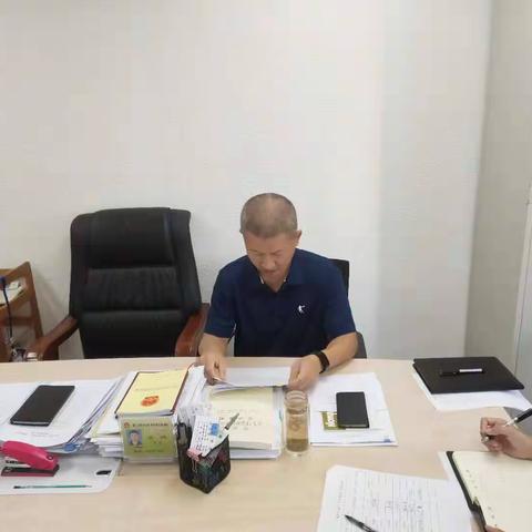 区住建局召开农村“厕所革命”工作推进会