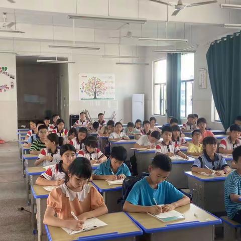 芙蓉学校2023年下学期硬笔书法社团5班作品展示