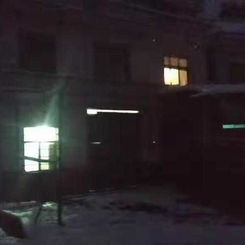 雪夜，一盏灯火🔥