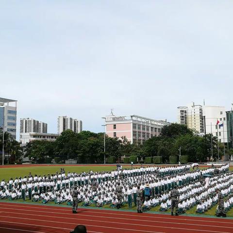 军训汇操记（高一13班）