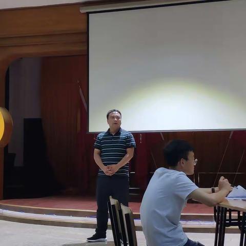 最后一个假期 最后一个周