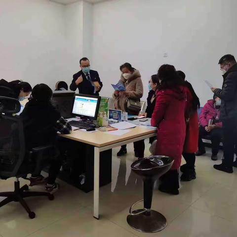 寿阳北大街支行开展“远离非法金融活动”宣传活动