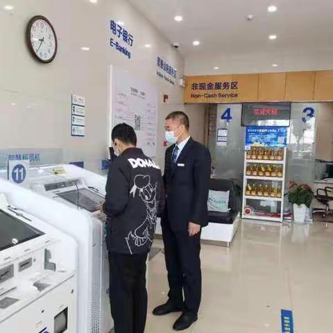 跨机构弹性排班——网格协作共解燃眉之急