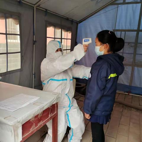 防疫演练，防患未然——空港新城太平镇张阁小学举行疫情防控演练