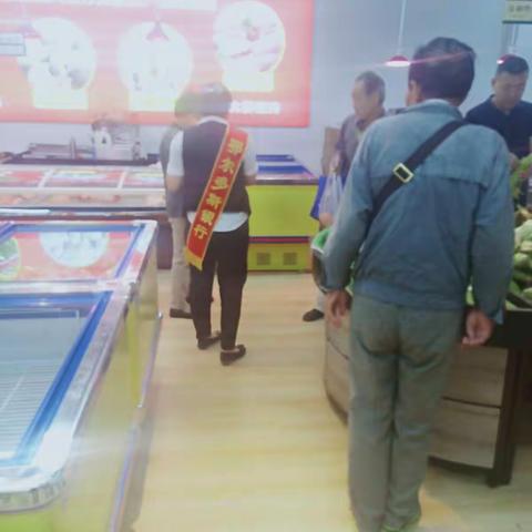 2019年8月26日鄂尔多斯银行金鼎支行举办“普惠金融知多少”厅堂活动