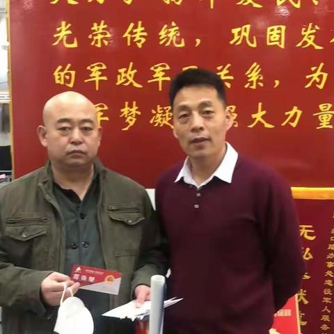 走访慰问送关怀 情暖退役军人心