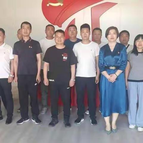 郾城区市场发展服务中心到金牛社区红色基地参观学习