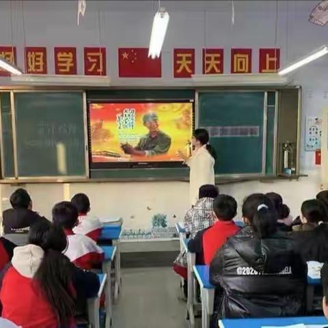 探沂镇刘庄中心小学开展“向雷锋叔叔看齐，争做新时代好队员”主题系列活动