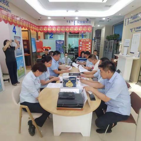 提前预案 靠前指挥 应对有力——建行呼和浩特分行四部门联合大学西街支行开展防洪抢险应急预案演练