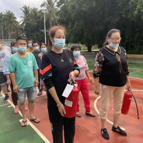 组织消防模拟演练，增强冬季防火知识