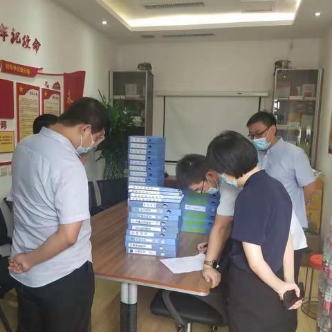 【沣东集团市政公司】又到金秋开学季  安全校车接送你--市政公司组织开展校车专项安全检查