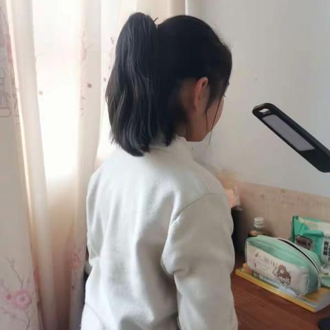 苏雨萱的快乐五一