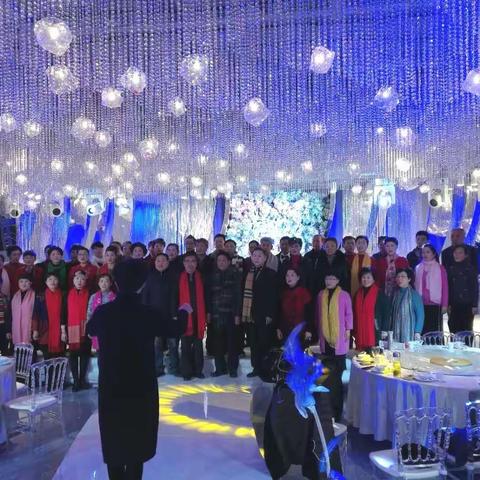 我们天天把歌唱