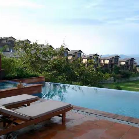 清远佛冈半山无边泳池六房豪华别墅 奢华的享受