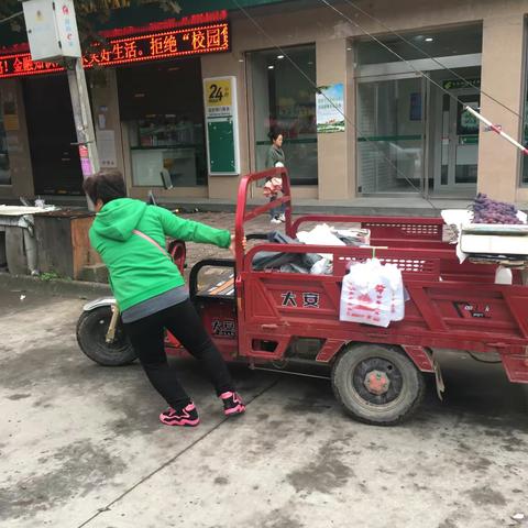 国庆放假“不打烊”，城管高新分局十大队（秦渡）2019年10月7日工作开展情况汇报