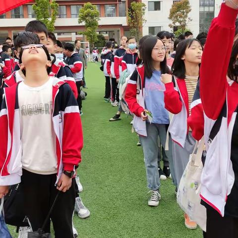 810班远足美篇