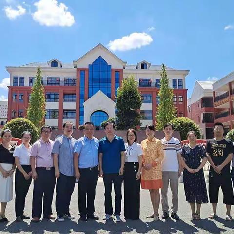 驻点调研诊问题，交流实践促成长