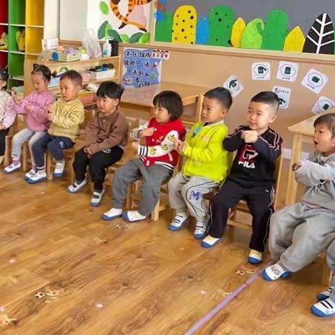 丰富多彩的幼儿园生活～摘果果喽！