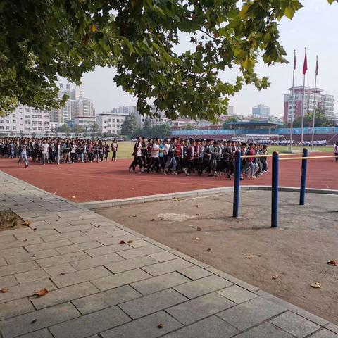 宝城支行到红星学校营销我行ETC，金燕e系列