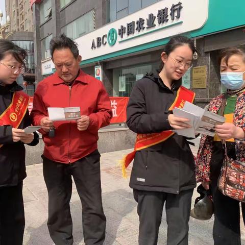 以金融消费者为中心，淮安涟水农行助力人民币知识宣传