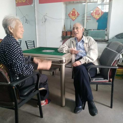 取保障卡，汇老同志