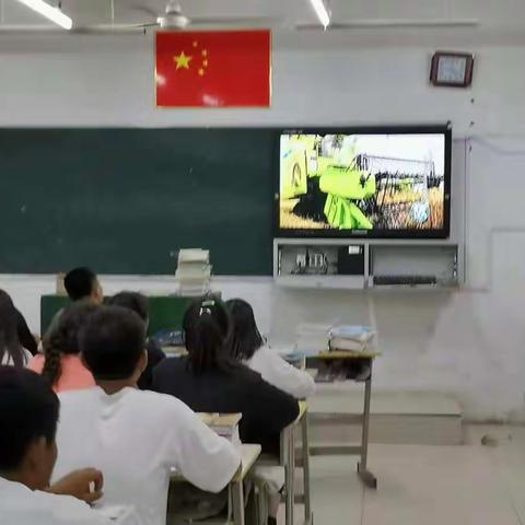 五星红旗，我为你自豪！