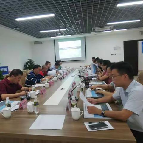 美兰、龙华区政府召开《昌福村旅游接待规划》、《仁里村旅游接待规划》评审会