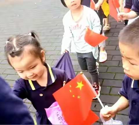 英达瑞三一0幼儿园“快乐六一，超市购物”社会实践活动