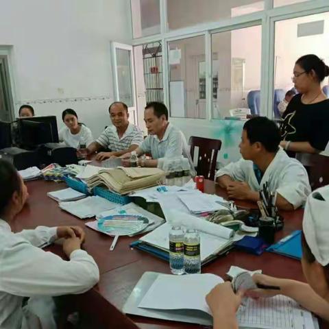 海口市医疗保障局陈基波副局长围绕“不忘初心、牢记使命”主题教育调研课题深入乡镇基层医疗机构开展调研