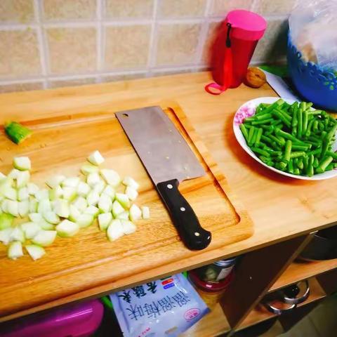 许昌市一中 七（3）班   圆梦蒲英