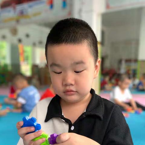 玉东新区花朵幼儿园大一班陈捷司