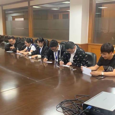 广陵团支部选举会议