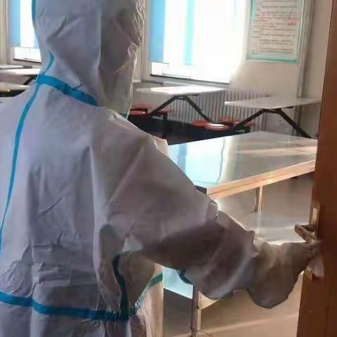 开展校园消杀 筑牢疫情防线——延寿县职教中心开展校园消杀工作