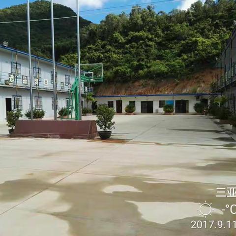 三亚市创文巩卫住建执法队工作简报 第174期（星期一）