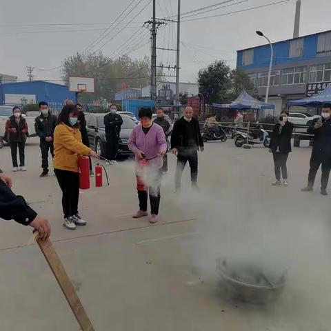 【新时代文明实践 铜山在行动】九段村组织消防安全知识培训