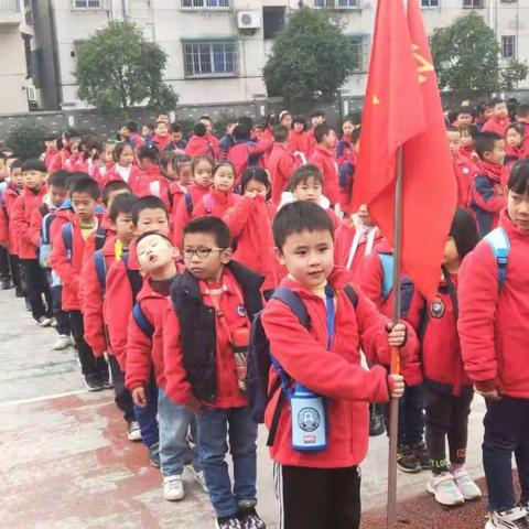 小彩笔 画美景—实验小学集团学校101班社会实践