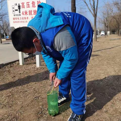 小小志愿者，创城路上再出发——莱西市城厢小学