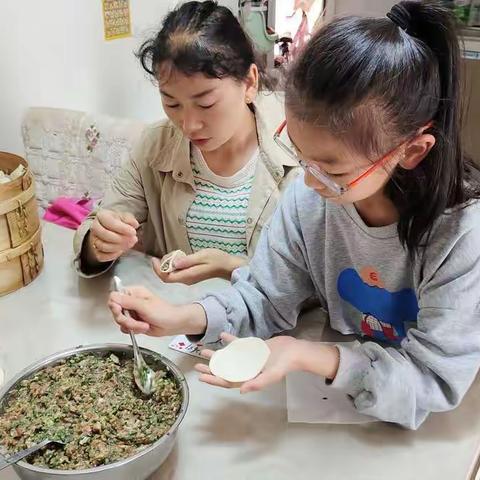 黄玲珑的快乐暑假