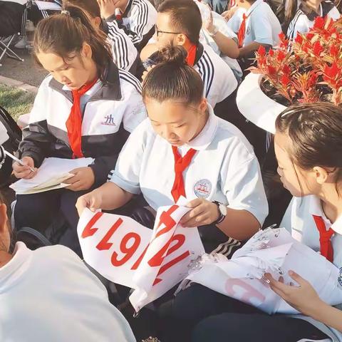 乌市十九中初一六班运动会精彩剪影  第三日