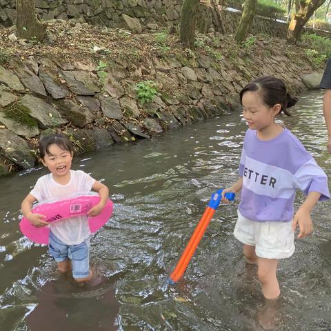 小安的暑期生活