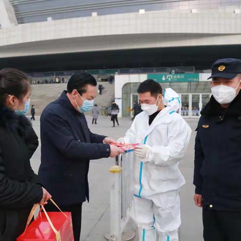 【医院动态】节近情更暖，院领导走访慰问传递温情