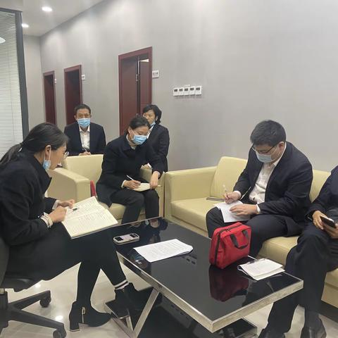 铸造二厂支行召开周例会