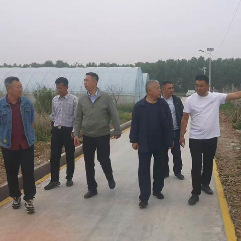 牡丹区总队引进 ，罗氏虾养殖项目 ，助力桶子河乡村振兴